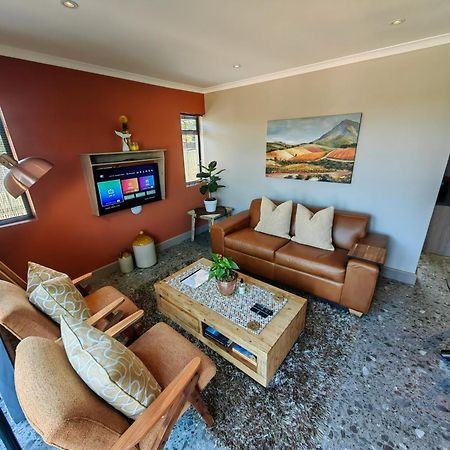 Karibu Self-Catering Accommodation เฮอร์มานุส ภายนอก รูปภาพ